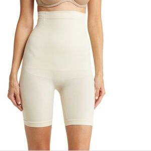 Shapermint Essentials Women's High Waisted Shaper Short 55021 - Beige NWT